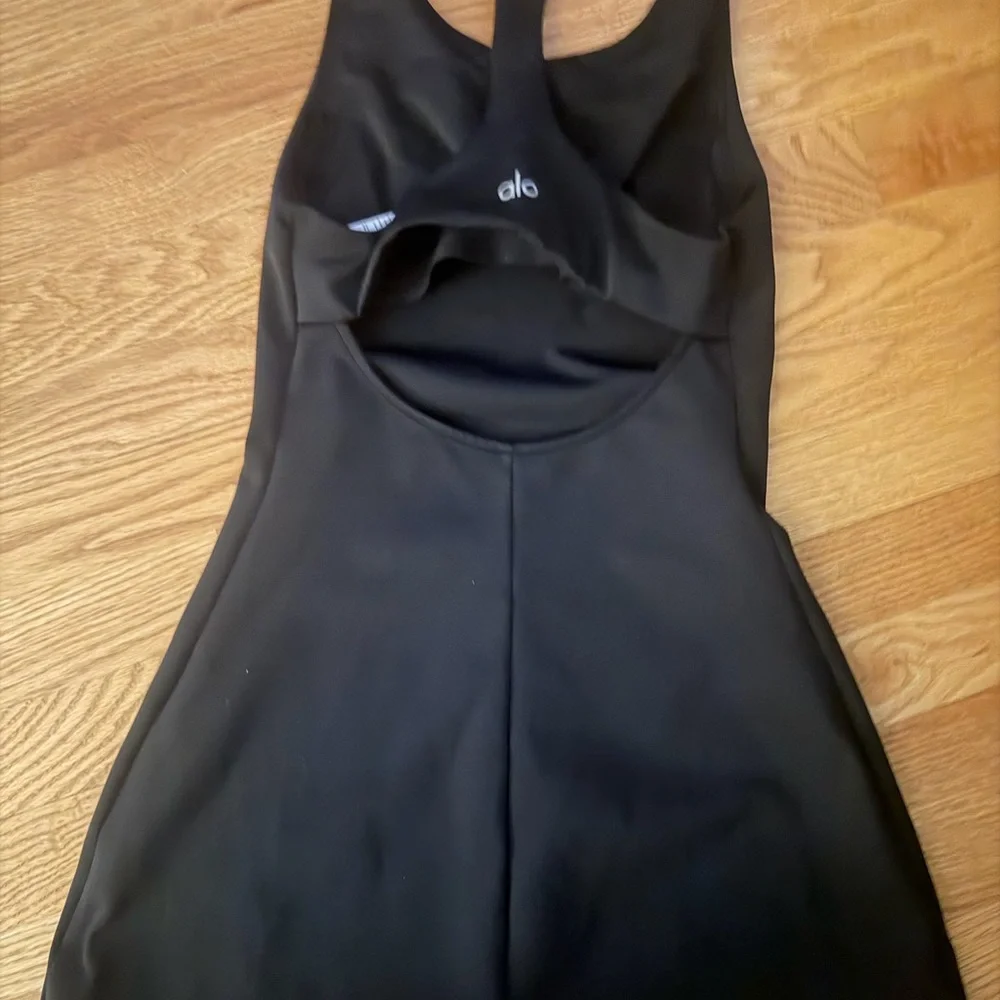 ALO Yoga Airlift Fly Dress | Built-In Bra | Open Back | athleisure tennis dress